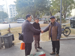 江西制藥開展離退休老干部、軍轉(zhuǎn)干部  走訪慰問活動